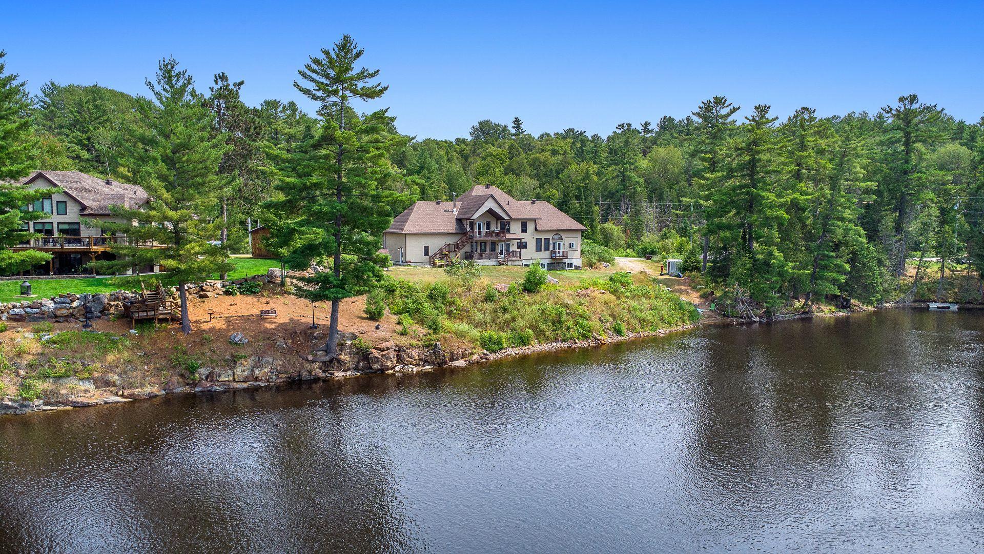 









447


Ch. du Vieux-Moulin

,
Bryson,




QC
J0X1H0

