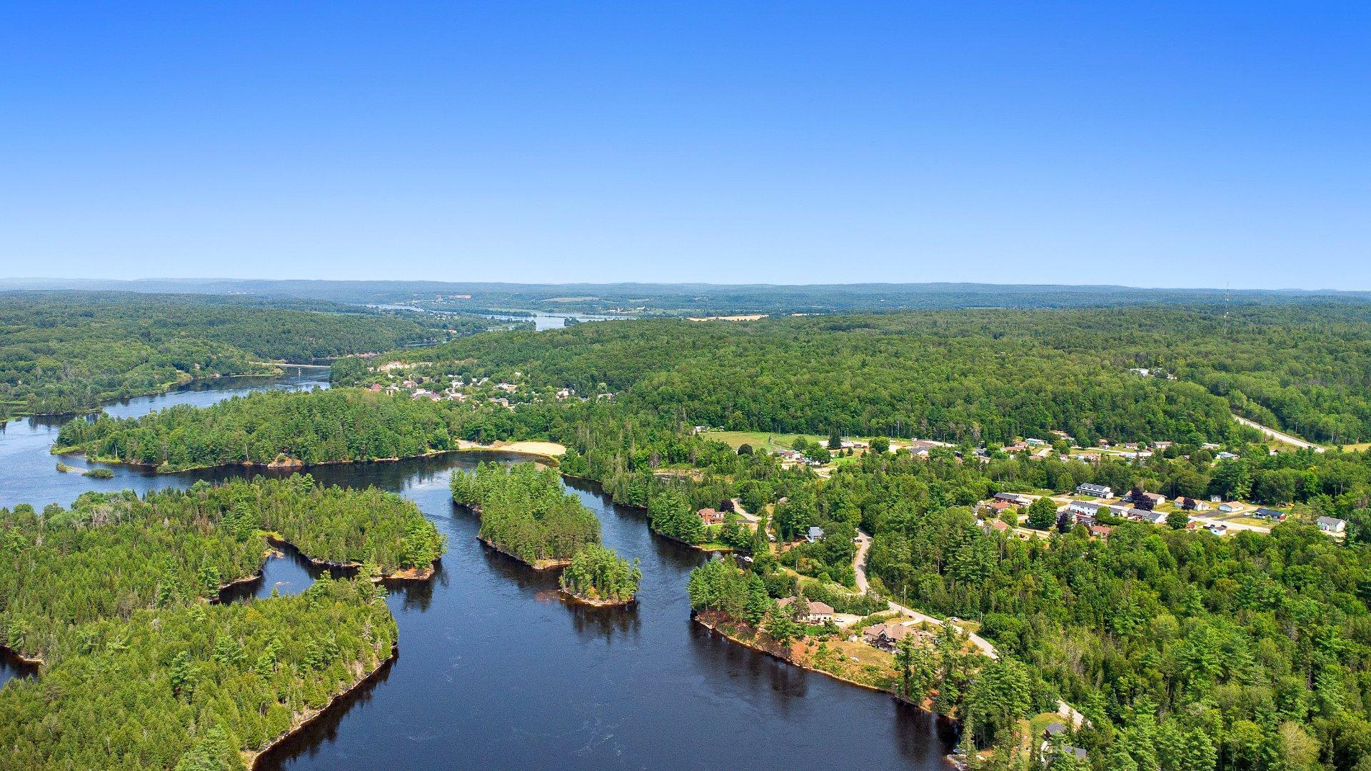 









447


Ch. du Vieux-Moulin

,
Bryson,




QC
J0X1H0


