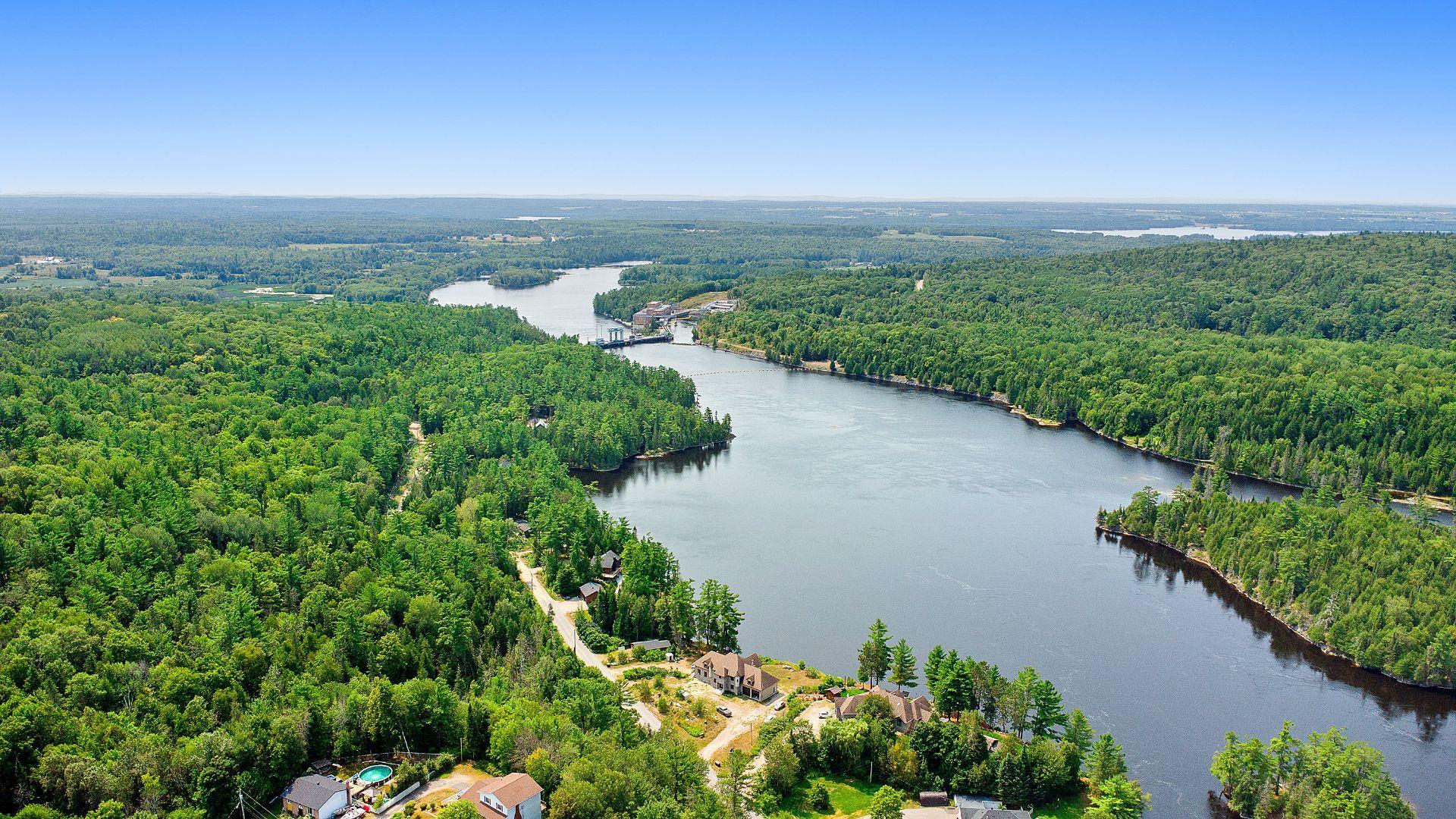 









447


Ch. du Vieux-Moulin

,
Bryson,




QC
J0X1H0

