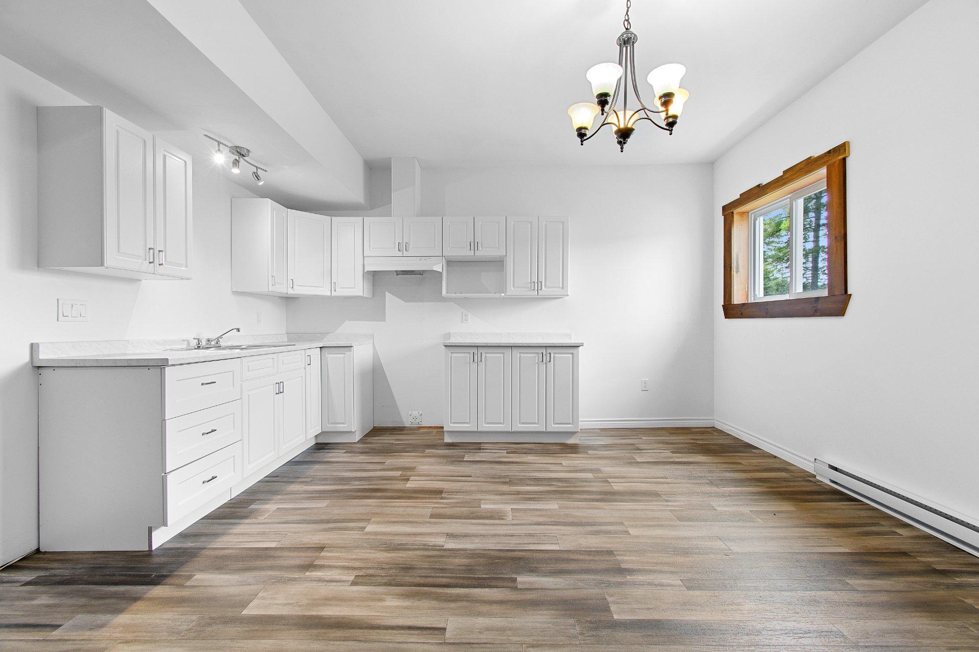 









447


Ch. du Vieux-Moulin

,
Bryson,




QC
J0X1H0

