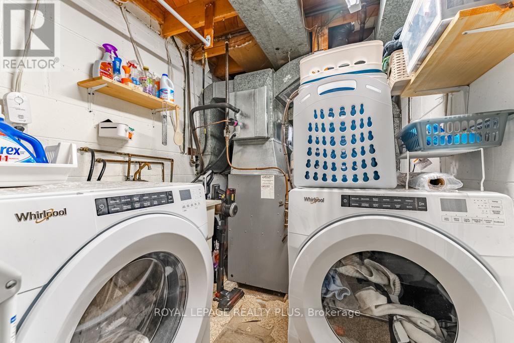 












431 SHERIN DRIVE

,
Oakville,




Ontario
L6L4J4

