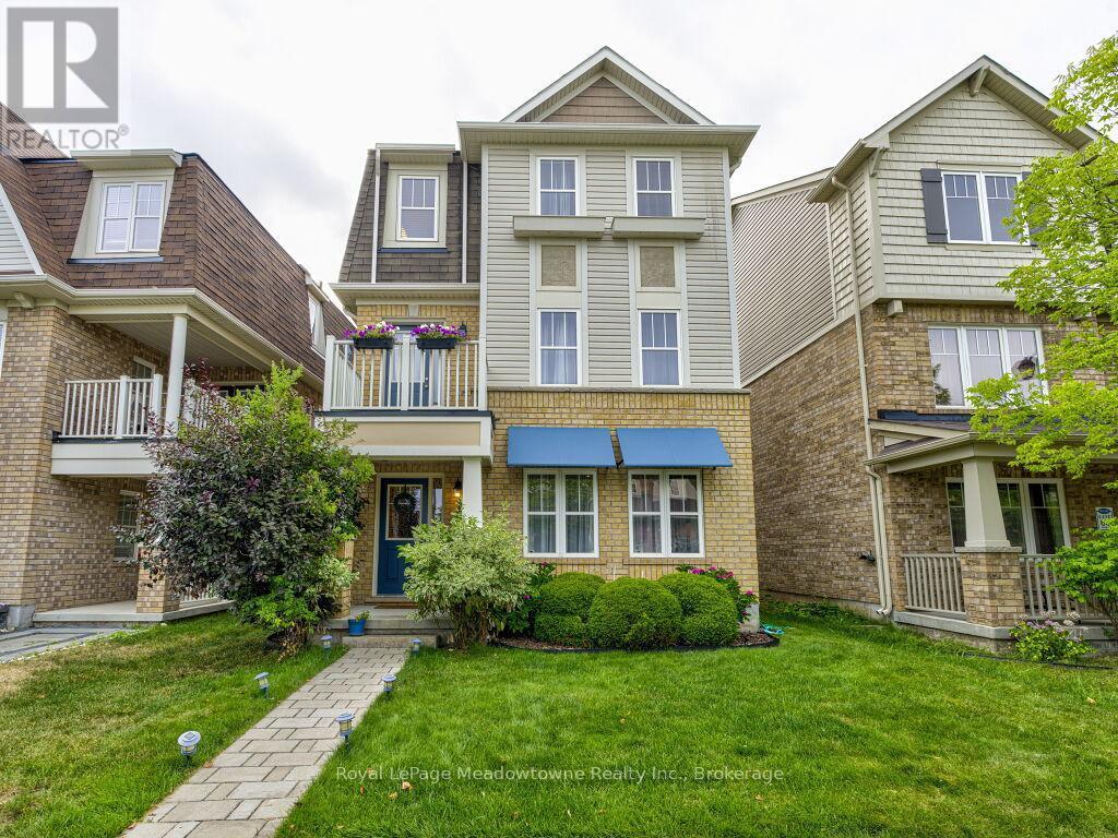 












220 MAGURN GATE

,
Milton (HA Harrison),




Ontario
L9T7B4

