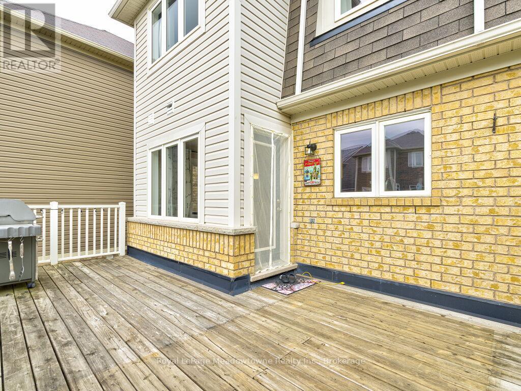 












220 MAGURN GATE

,
Milton (HA Harrison),




Ontario
L9T7B4

