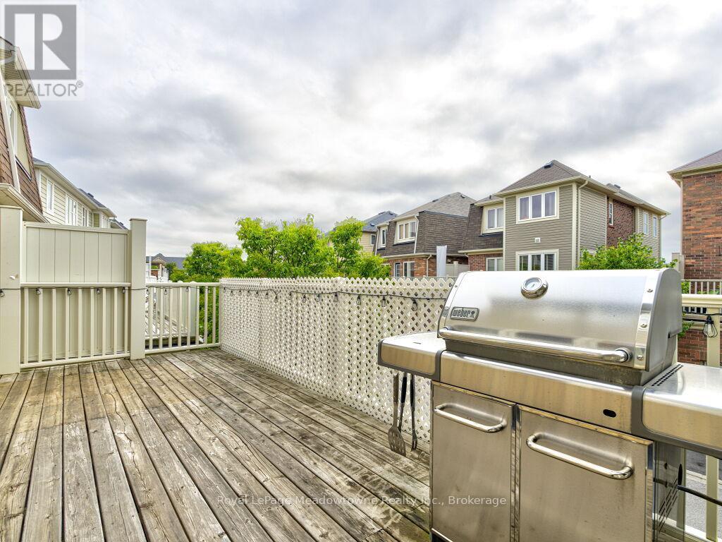












220 MAGURN GATE

,
Milton (HA Harrison),




Ontario
L9T7B4

