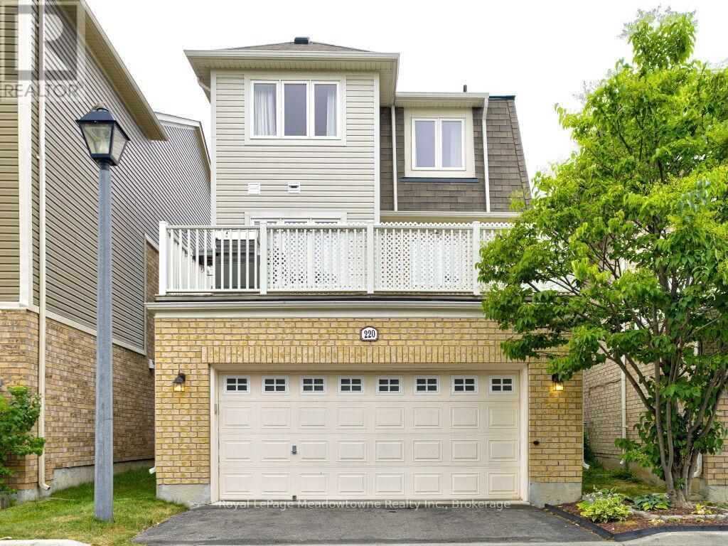 












220 MAGURN GATE

,
Milton (HA Harrison),




Ontario
L9T7B4


