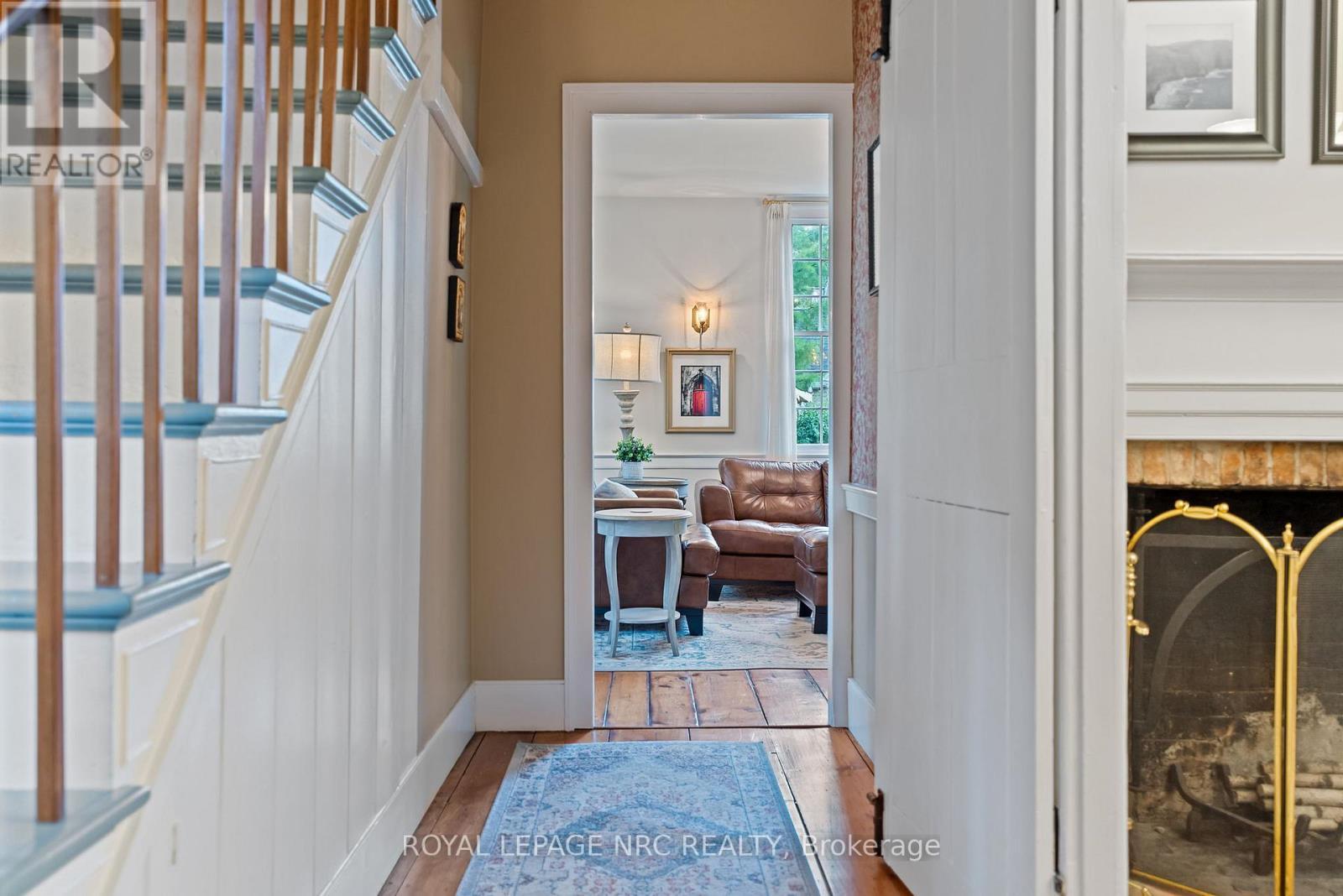 












307 MISSISSAGUA STREET

,
Niagara-on-the-Lake (Town),




Ontario
L0S1J0

