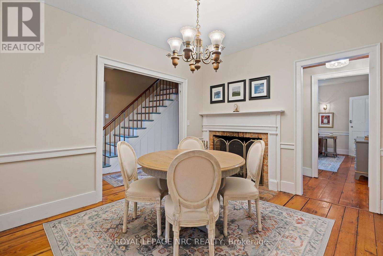 












307 MISSISSAGUA STREET

,
Niagara-on-the-Lake (Town),




Ontario
L0S1J0

