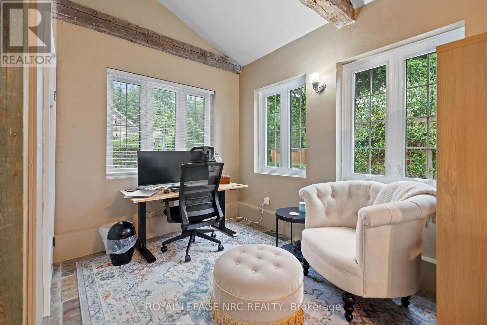 












307 MISSISSAGUA STREET

,
Niagara-on-the-Lake (Town),




Ontario
L0S1J0

