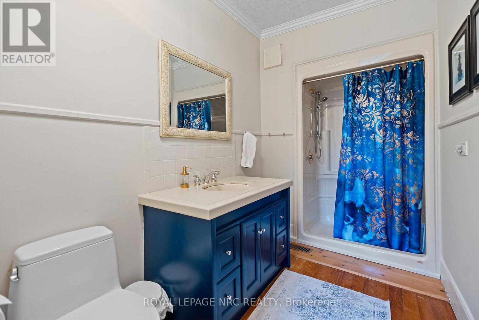 












307 MISSISSAGUA STREET

,
Niagara-on-the-Lake (Town),




Ontario
L0S1J0

