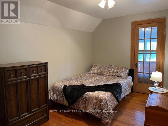 












7 HASTINGS STREET N

,
Bancroft (Bancroft Ward),




Ontario
K0L1C0

