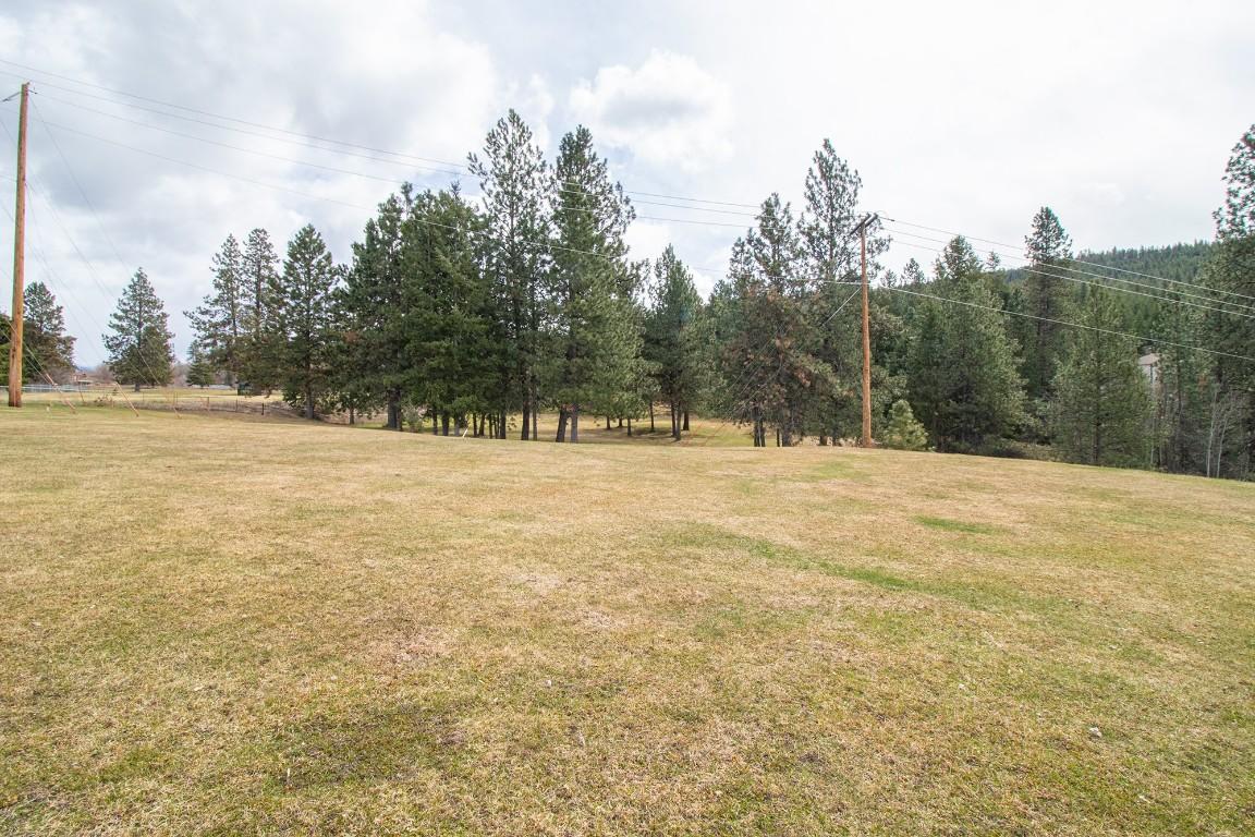 









5450


McCulloch

Road,
Kelowna,







BC
V1W 4G1

