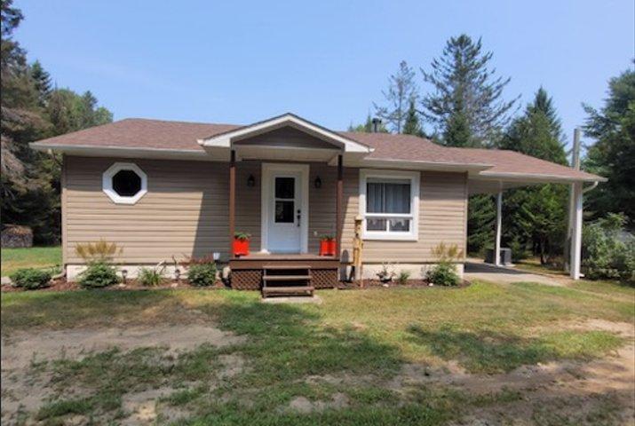 









122


Ch. Renaud

,
Val-des-Bois,




QC
J0X3C0

