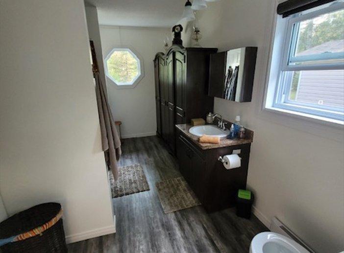 









122


Ch. Renaud

,
Val-des-Bois,




QC
J0X3C0

