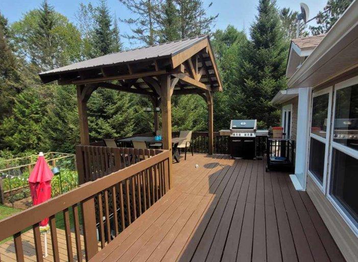 









122


Ch. Renaud

,
Val-des-Bois,




QC
J0X3C0

