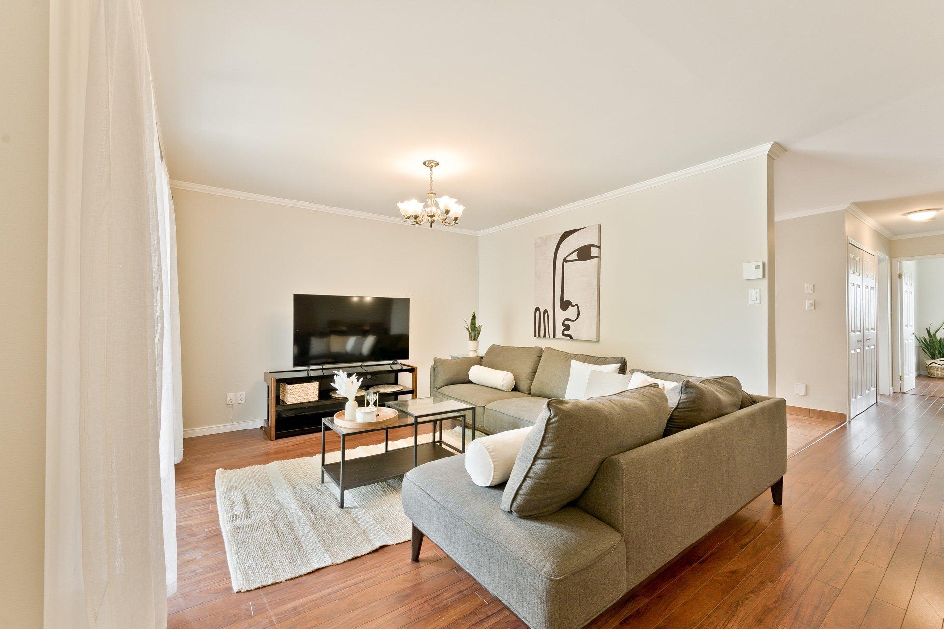 









679


Rue Alexandre-Mignault

,
Sherbrooke (Les Nations),




QC
J1L2P5

