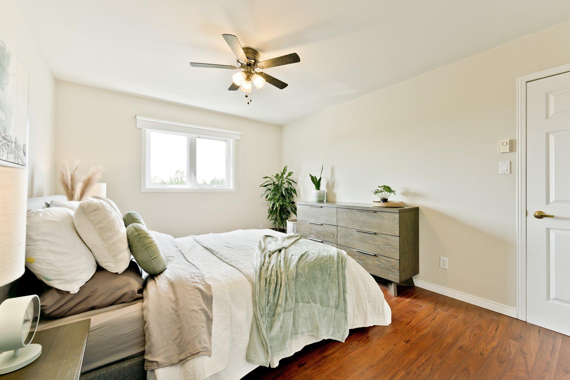 









679


Rue Alexandre-Mignault

,
Sherbrooke (Les Nations),




QC
J1L2P5

