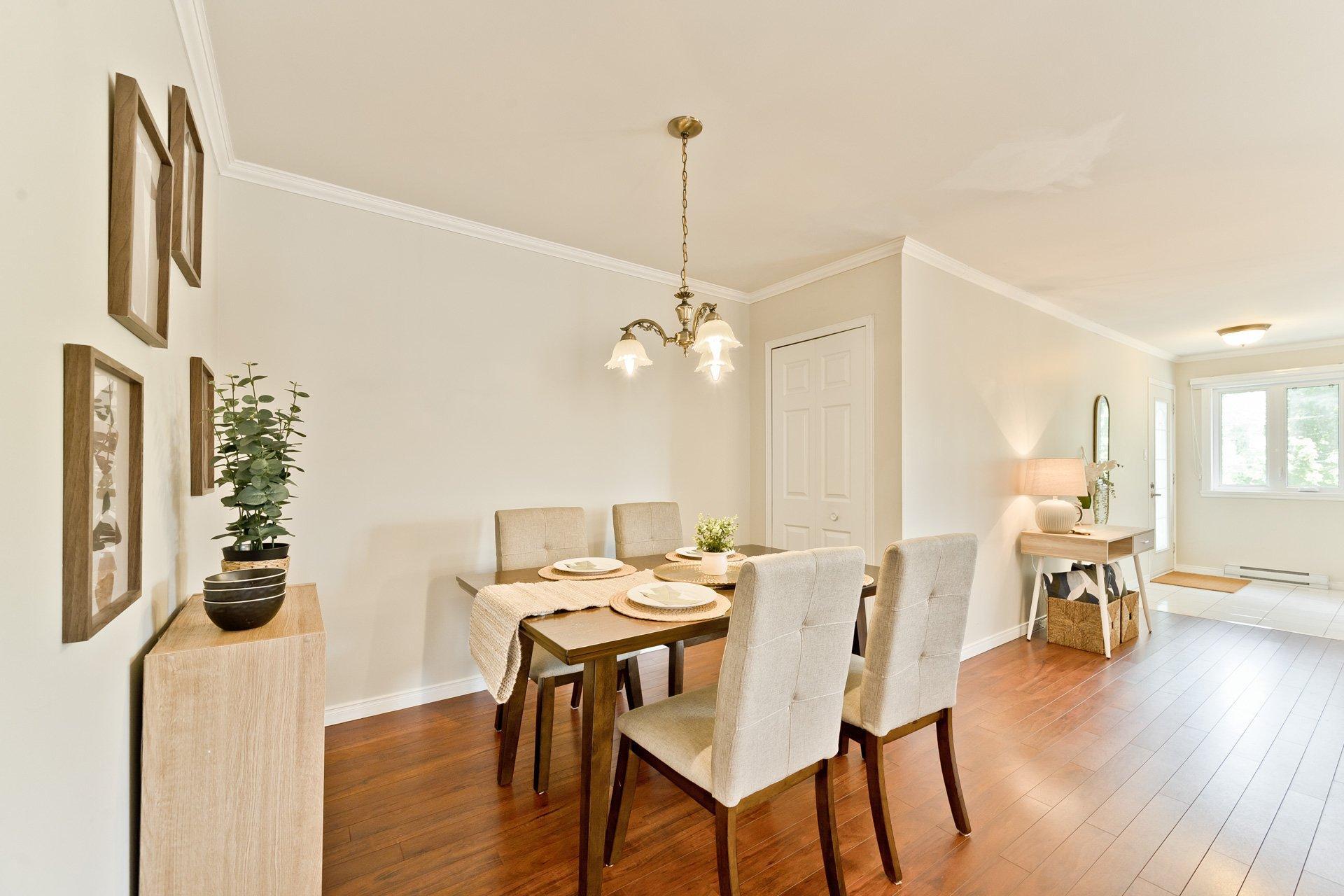 









679


Rue Alexandre-Mignault

,
Sherbrooke (Les Nations),




QC
J1L2P5

