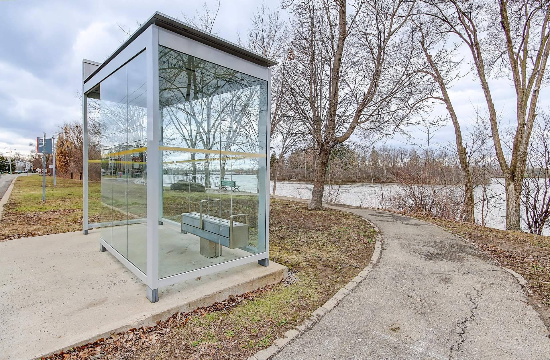 









14692


Boul. Gouin O.

, 100,
Montréal (Pierrefonds-Roxboro),




QC
H9H1B1

