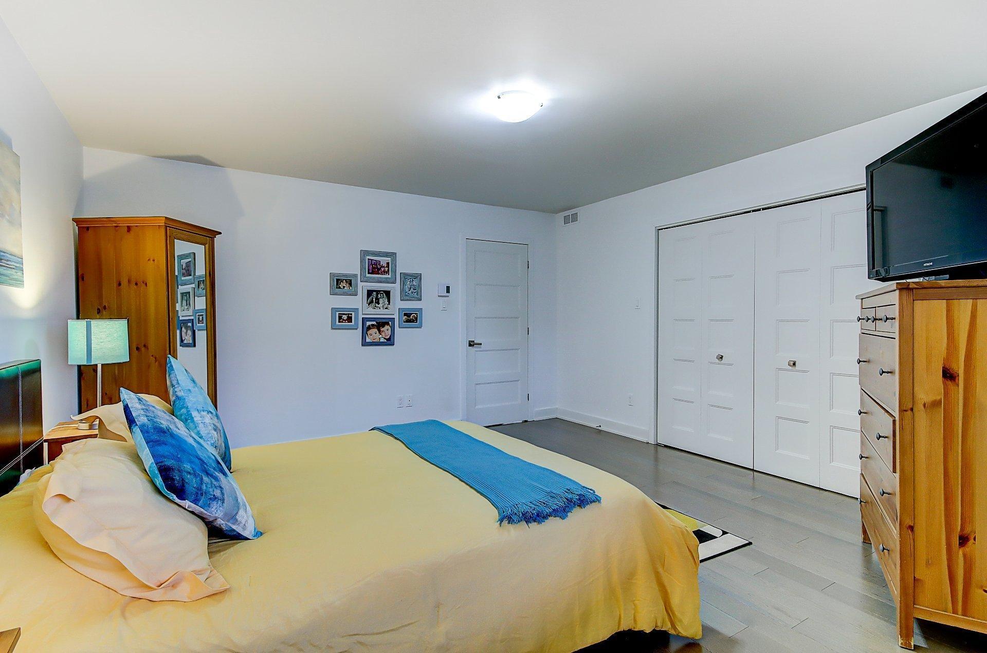 









14692


Boul. Gouin O.

, 100,
Montréal (Pierrefonds-Roxboro),




QC
H9H1B1

