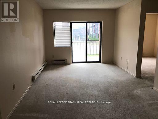 












204 - 552 DUNDAS STREET E

,
Whitby (Downtown Whitby),




Ontario
L1N2J4

