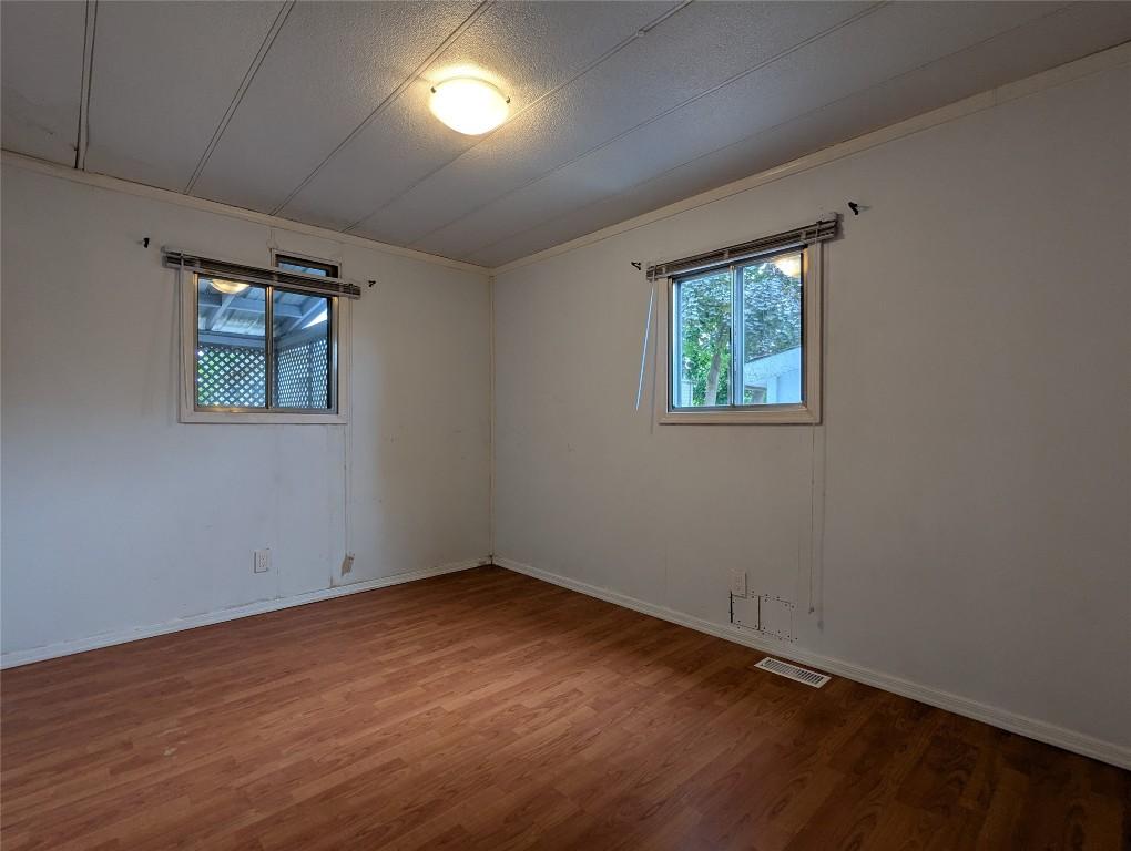 









3535


Casorso

Road, 40,
Kelowna,




BC
V1W 3E1

