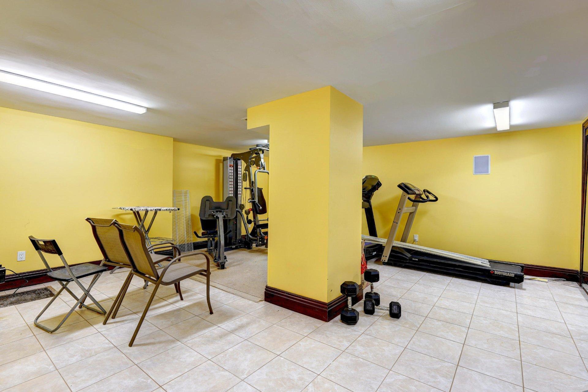 









6002


Rue Portelance

,
Laval (Auteuil),




QC
H7H0A6

