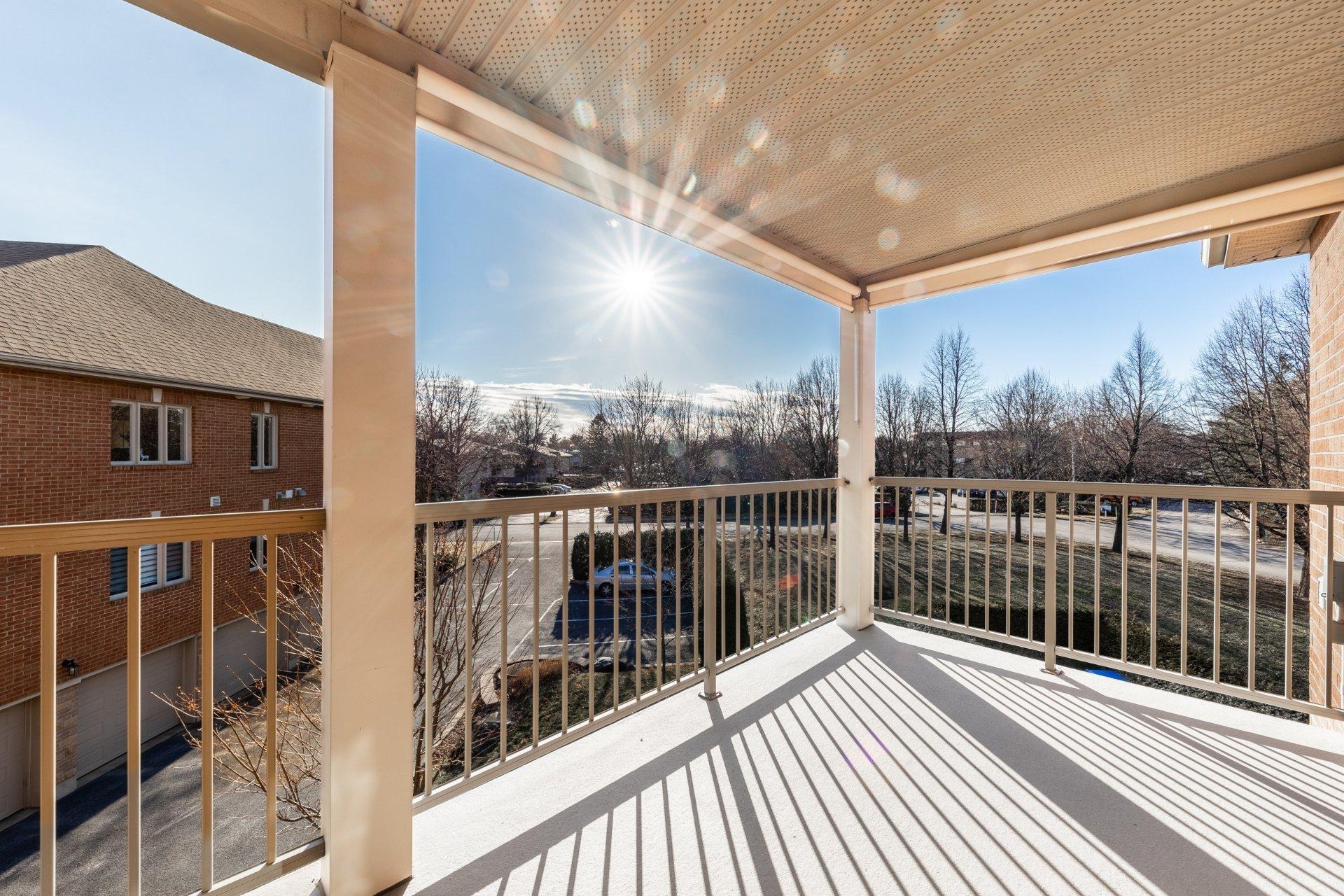 









501


Rue des Tilleuls

, 9,
Saint-Bruno-de-Montarville,




QC
J3V5Y3

