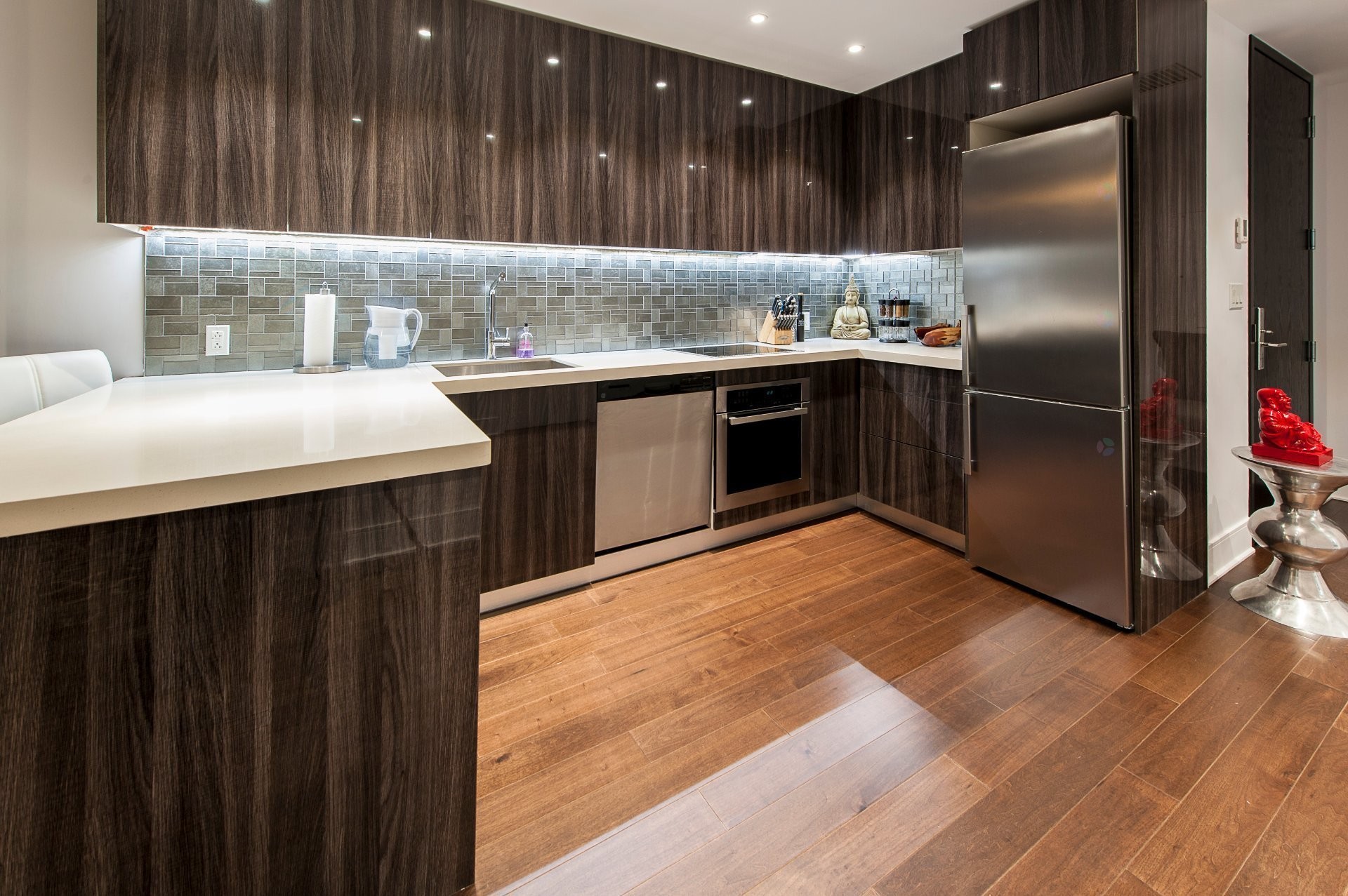 









1188


Av. Union

, 806,
Montréal (Ville-Marie),




QC
H3B0E5

