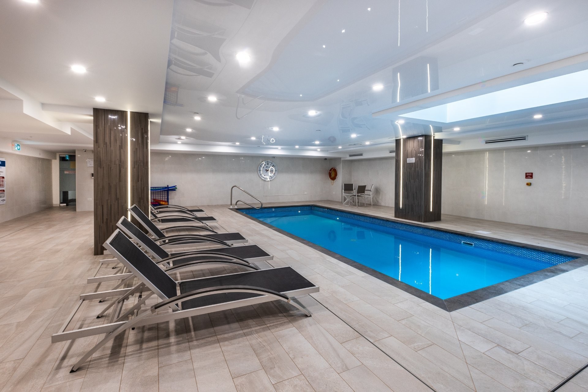 









1188


Av. Union

, 806,
Montréal (Ville-Marie),




QC
H3B0E5

