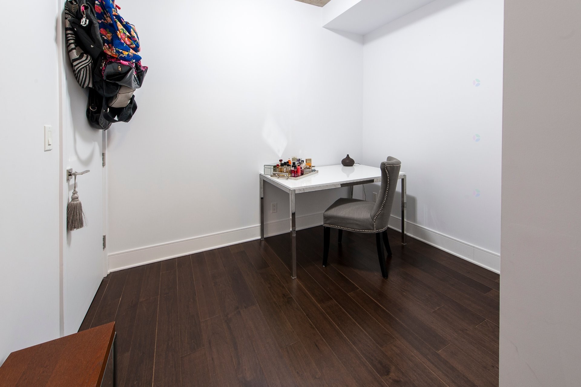 









1188


Av. Union

, 806,
Montréal (Ville-Marie),




QC
H3B0E5

