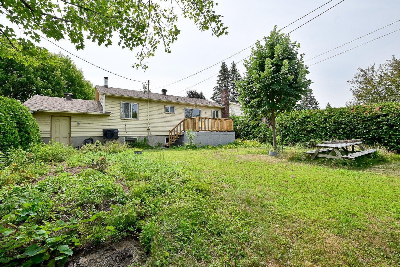 









5429


Tsse Beaudry

,
Longueuil (Saint-Hubert),




QC
J3Y7G8

