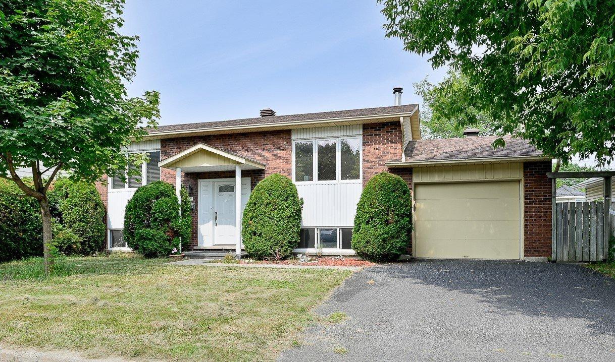 









5429


Tsse Beaudry

,
Longueuil (Saint-Hubert),




QC
J3Y7G8

