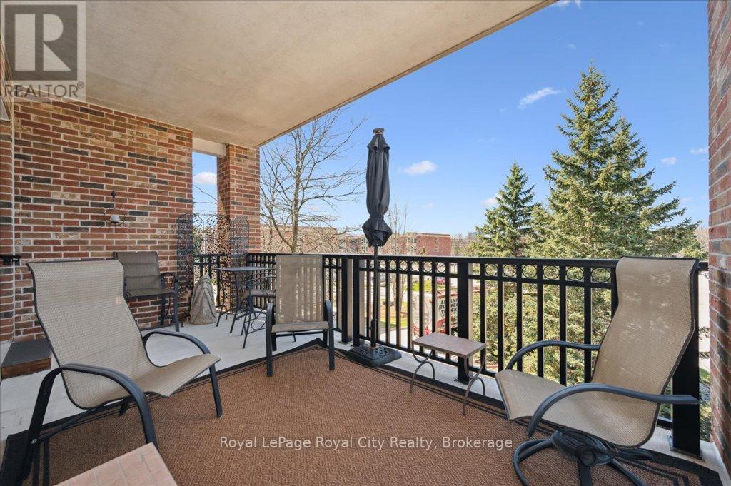 












212 - 71 BAYBERRY DRIVE

,
Guelph (Village By The Arboretum),




Ontario
N1G5K9

