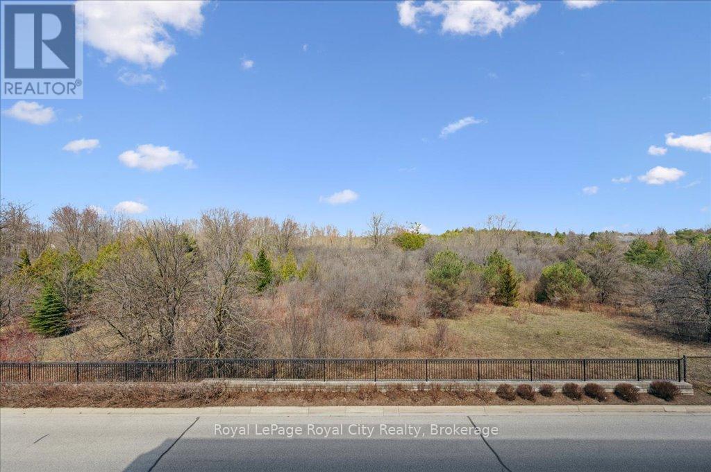 












212 - 71 BAYBERRY DRIVE

,
Guelph (Village By The Arboretum),




Ontario
N1G5K9

