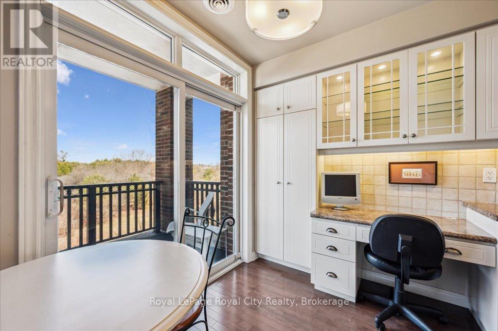 












212 - 71 BAYBERRY DRIVE

,
Guelph (Village By The Arboretum),




Ontario
N1G5K9

