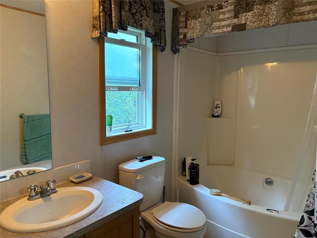 












89 McDonald Drive

,
Strathclair,




Manitoba
R0J2C0

