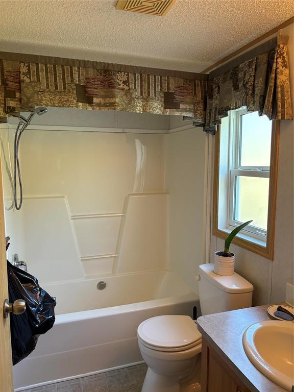 












89 McDonald Drive

,
Strathclair,




Manitoba
R0J2C0

