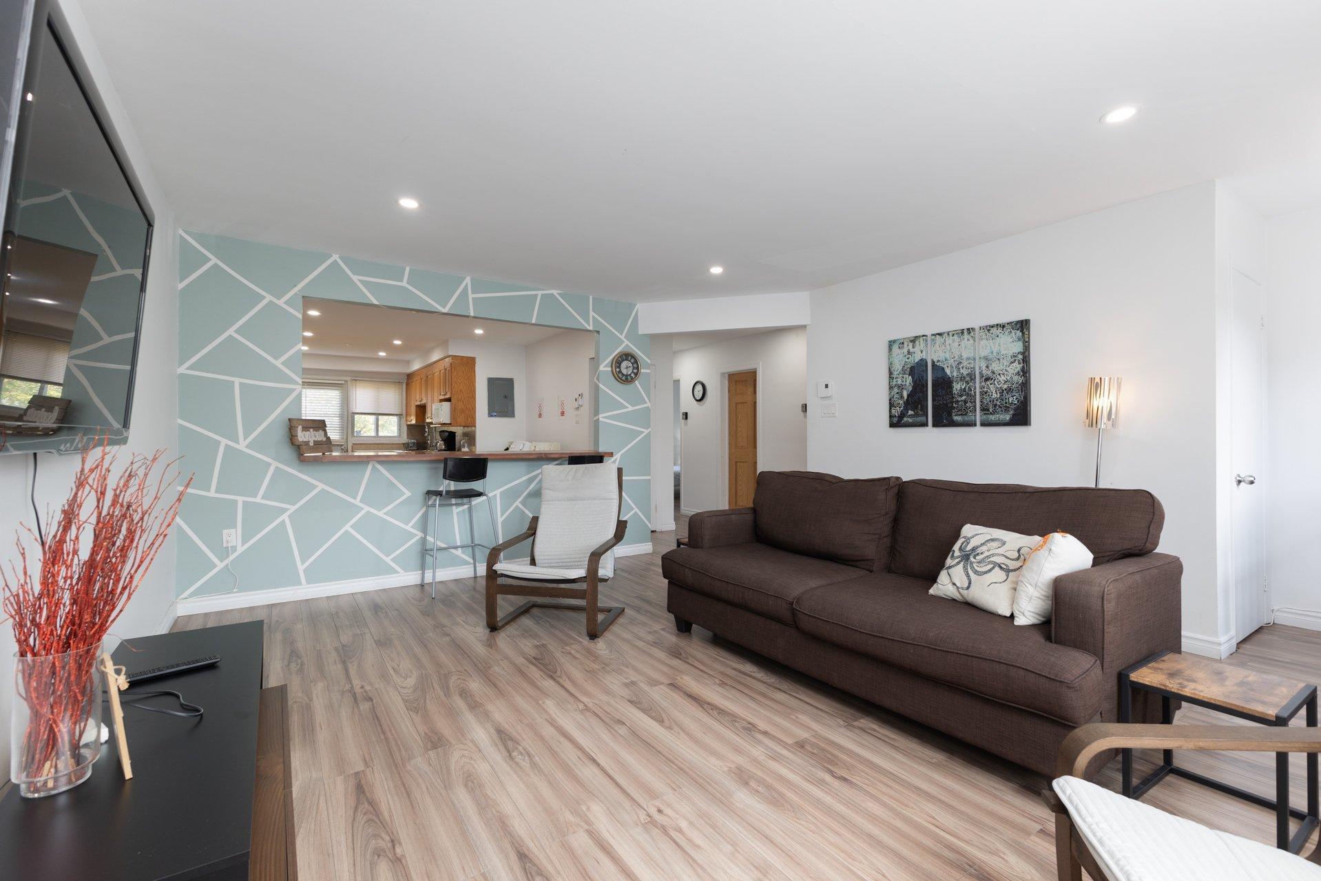 









920


56e Avenue

,
Montréal (Lachine),




QC
H8T3C2

