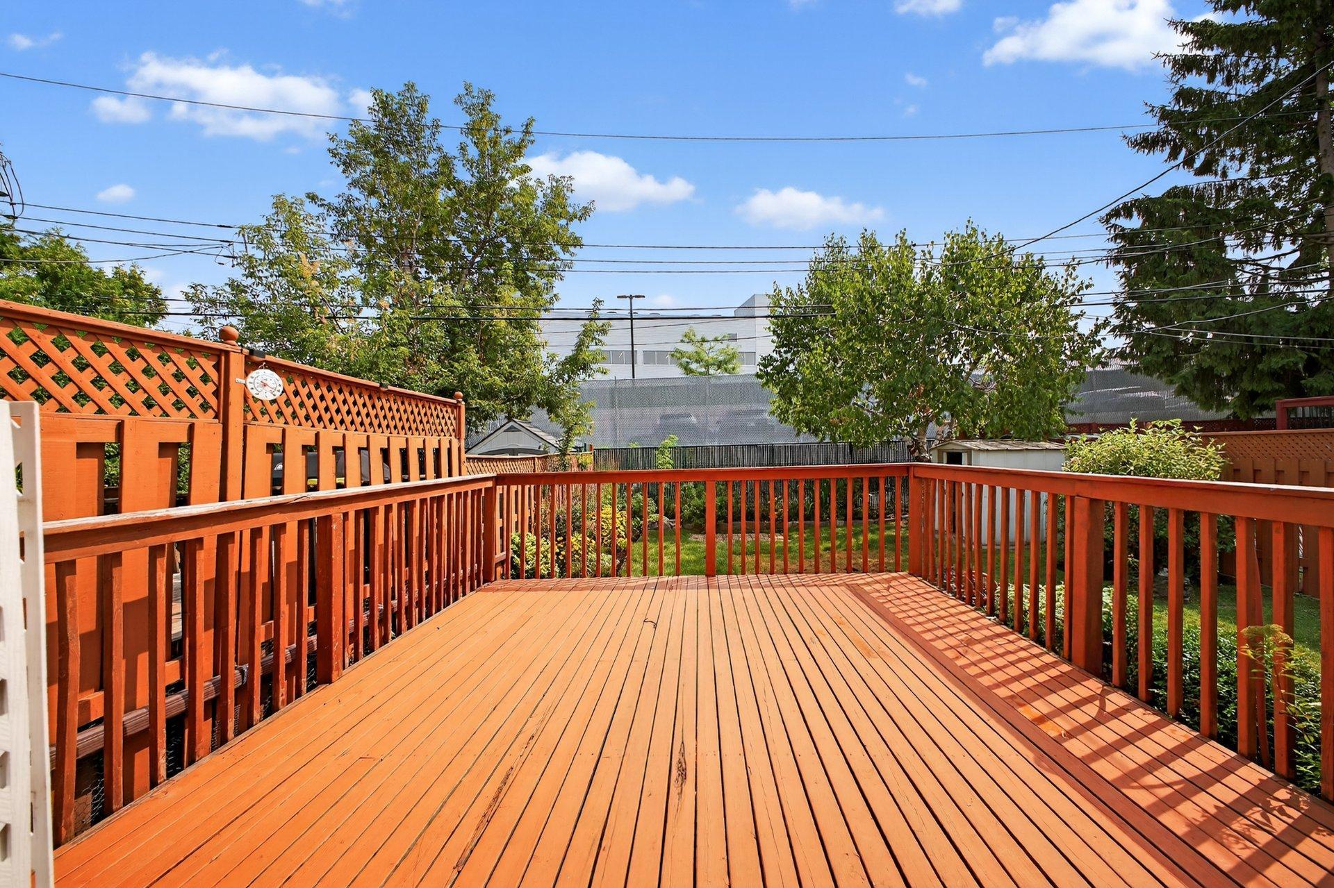 









4443


Rue Jolicoeur

,
Dollard-des-Ormeaux,




QC
H9H2B1

