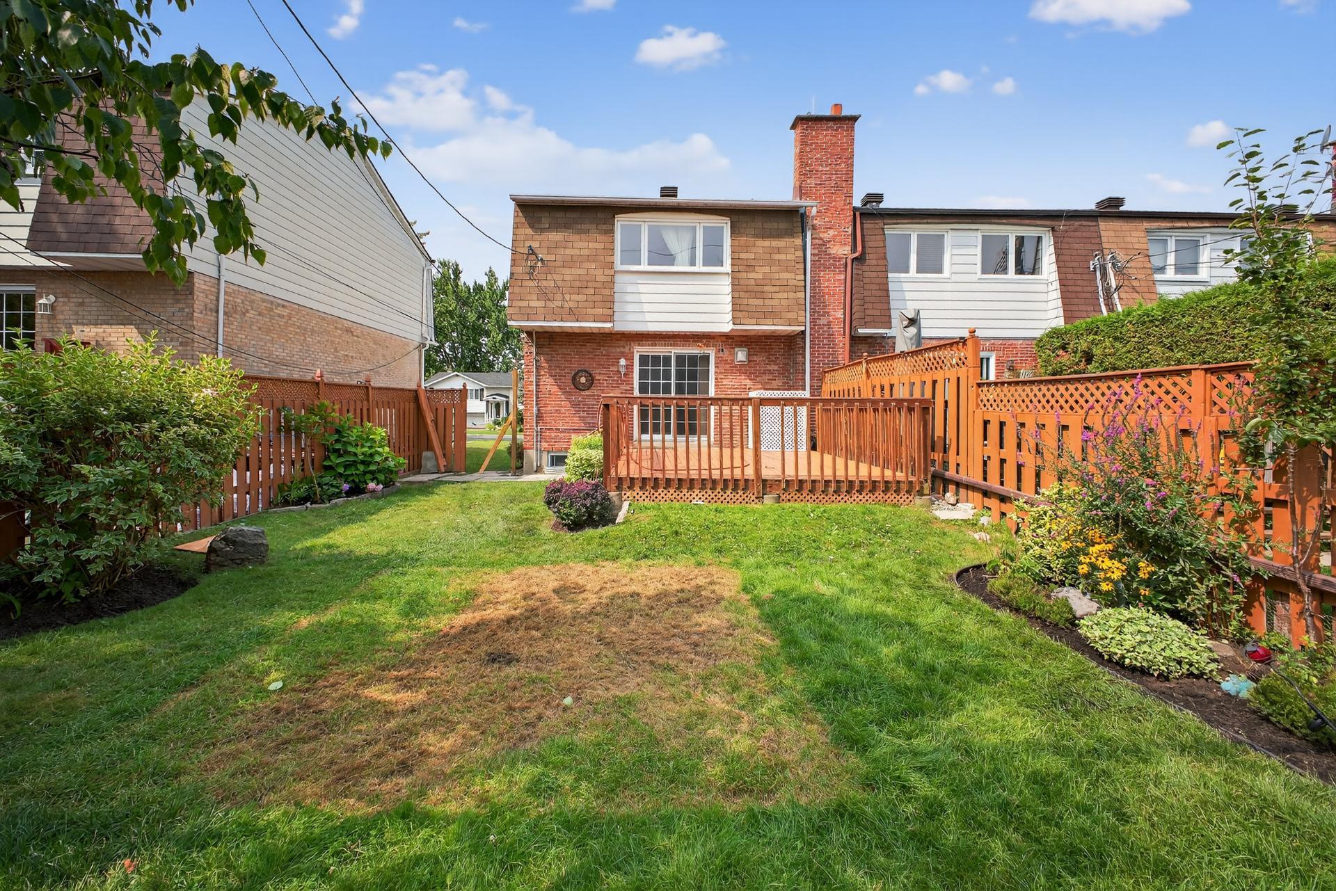 









4443


Rue Jolicoeur

,
Dollard-des-Ormeaux,




QC
H9H2B1

