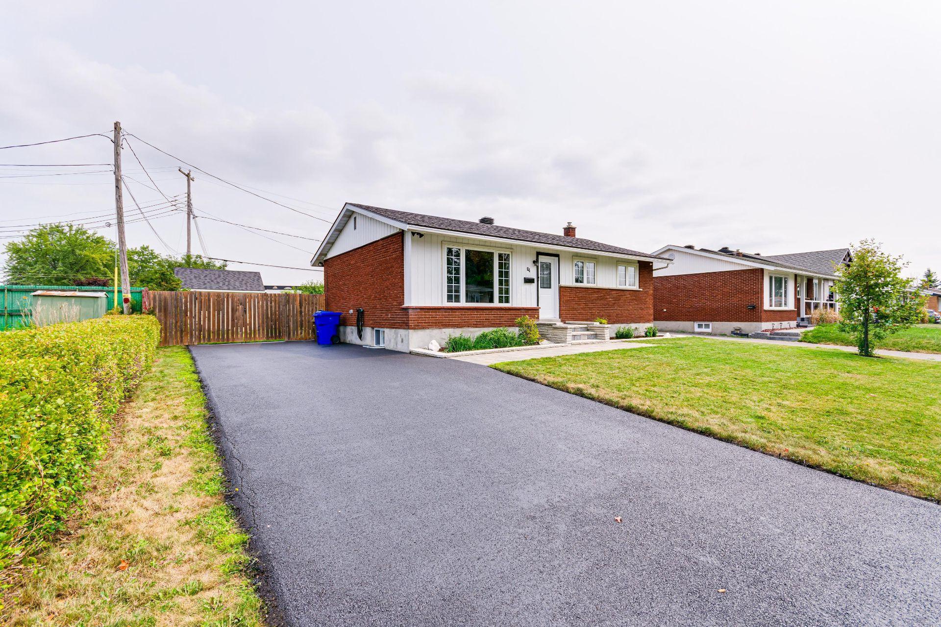 









84


Rue de Lisieux

,
Gatineau (Gatineau),




QC
J8T4P3

