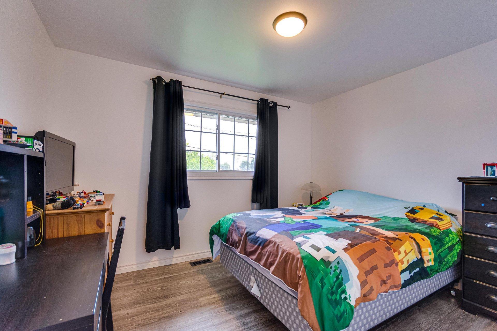 









84


Rue de Lisieux

,
Gatineau (Gatineau),




QC
J8T4P3

