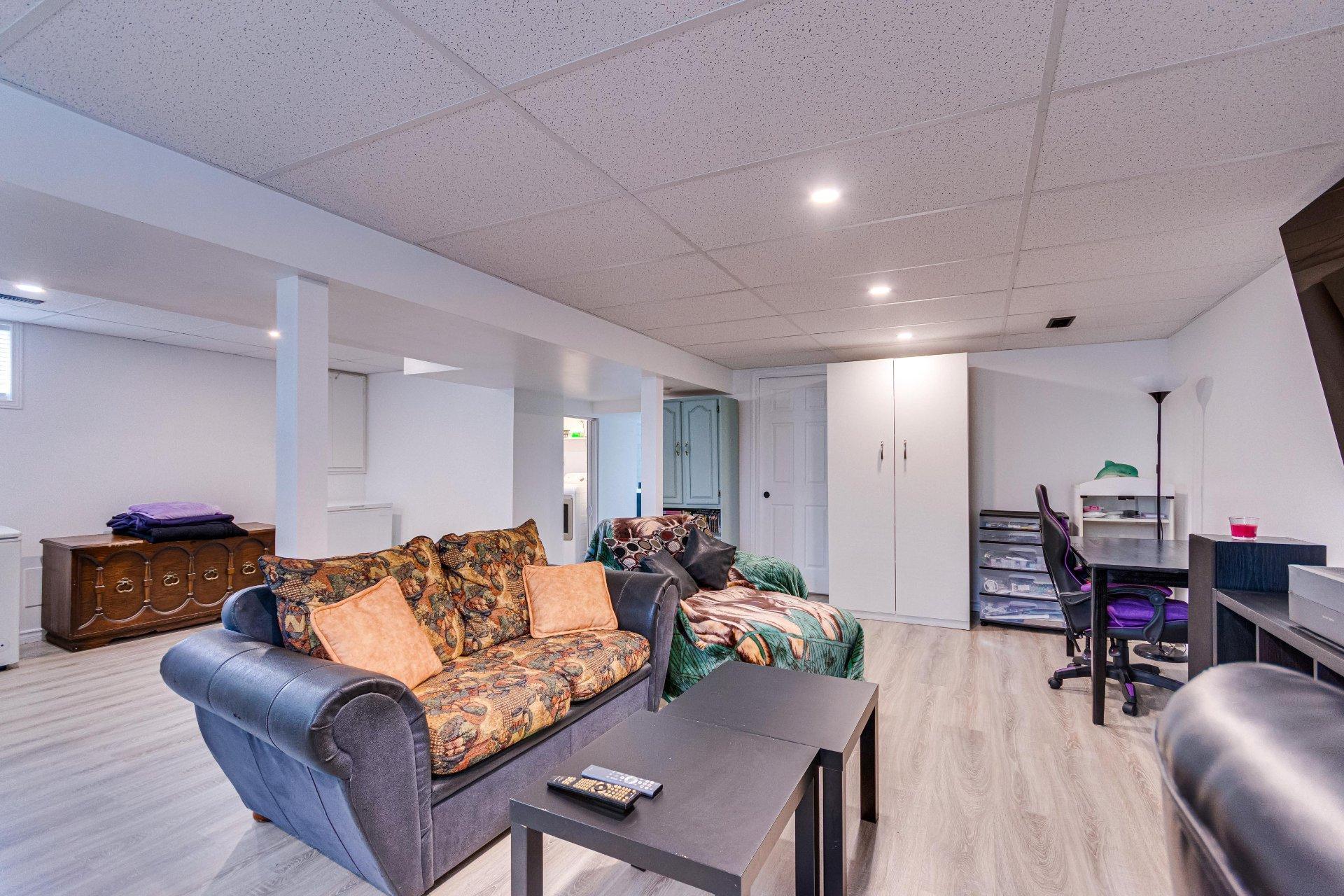 









84


Rue de Lisieux

,
Gatineau (Gatineau),




QC
J8T4P3

