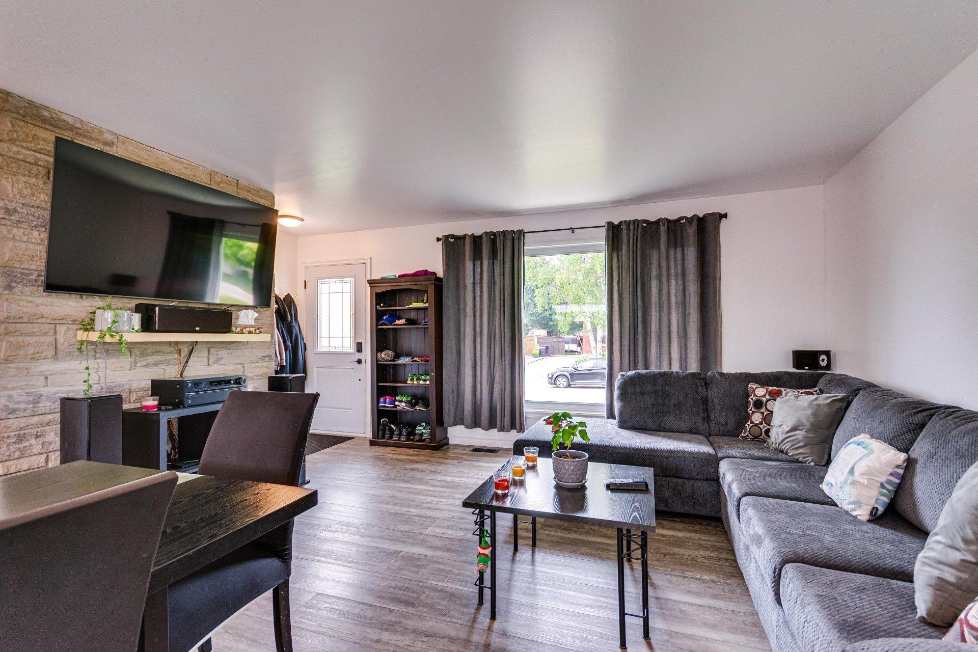 









84


Rue de Lisieux

,
Gatineau (Gatineau),




QC
J8T4P3

