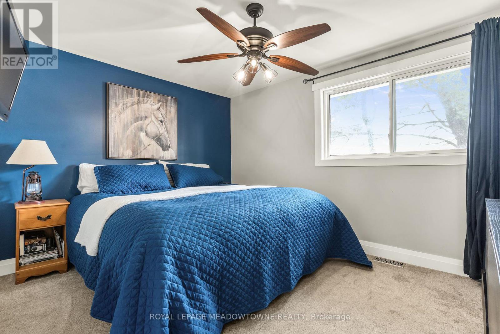 












185 BOBCAYGEON ROAD

,
Minden Hills,




Ontario
K0M2K0

