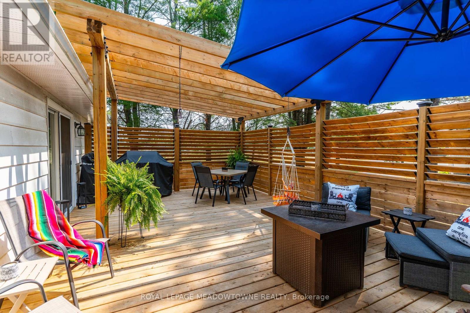 












185 BOBCAYGEON ROAD

,
Minden Hills,




Ontario
K0M2K0

