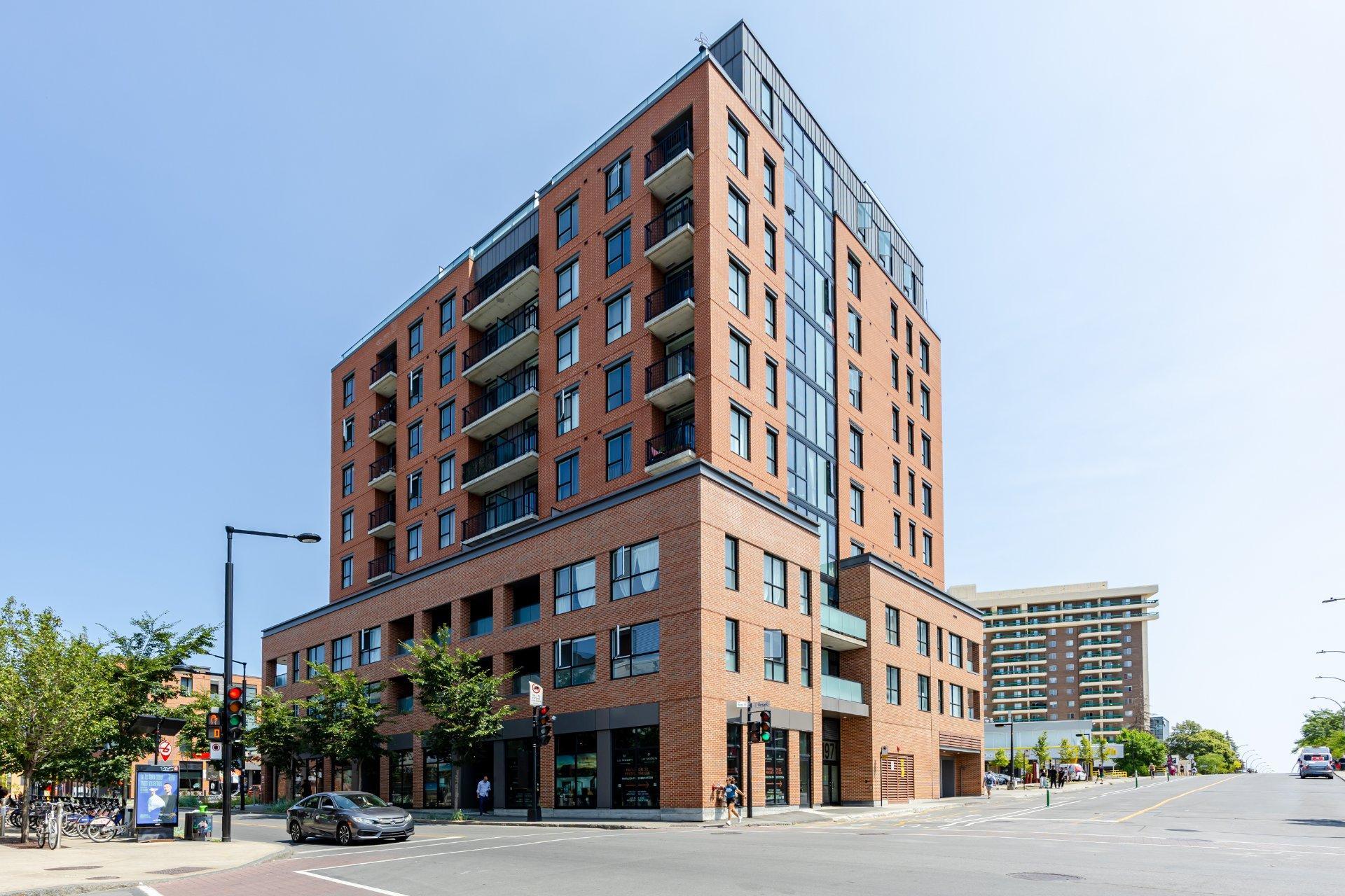 









1971


Rue du Havre

, 304,
Montréal (Ville-Marie),




QC
H2K0E5

