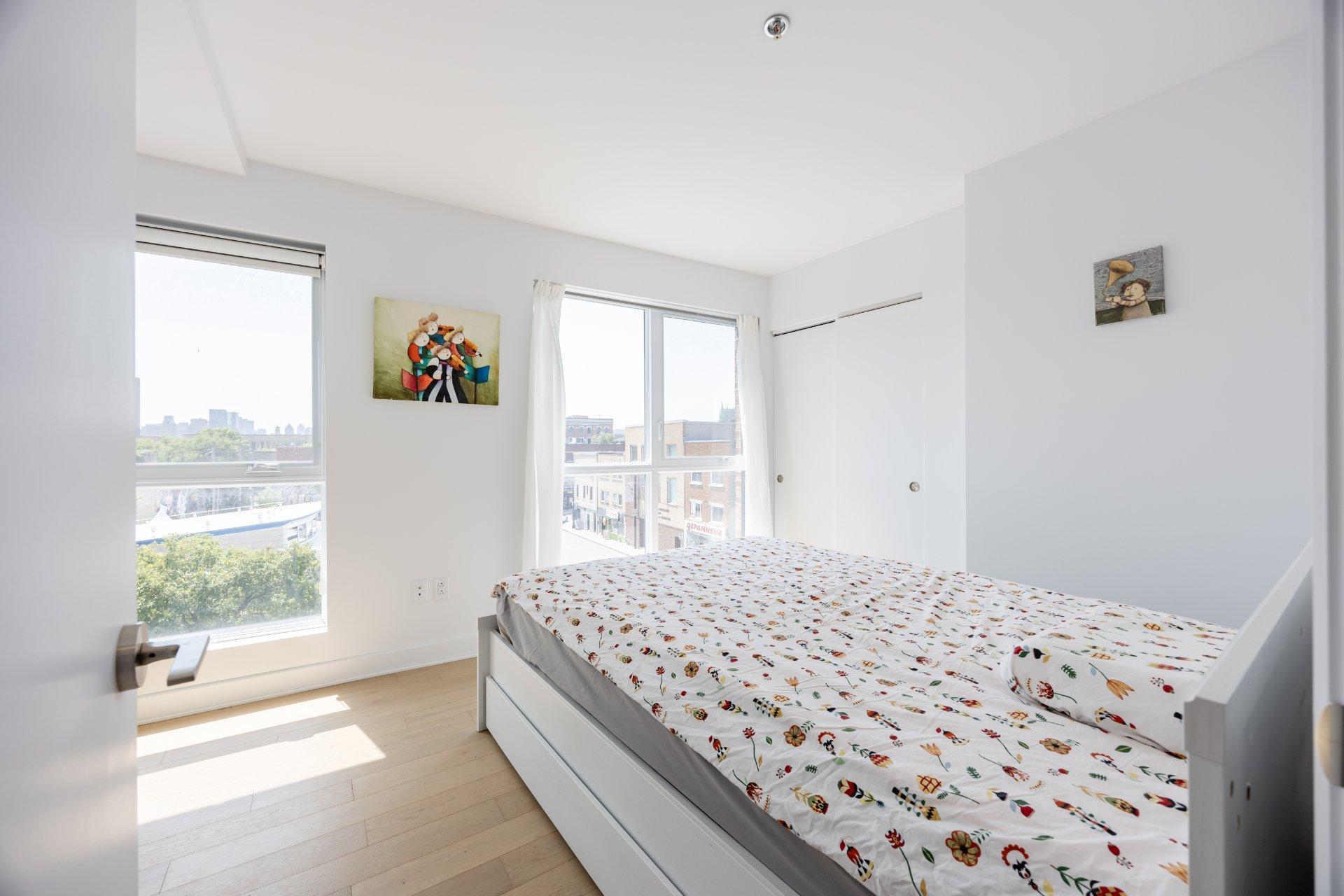 









1971


Rue du Havre

, 304,
Montréal (Ville-Marie),




QC
H2K0E5

