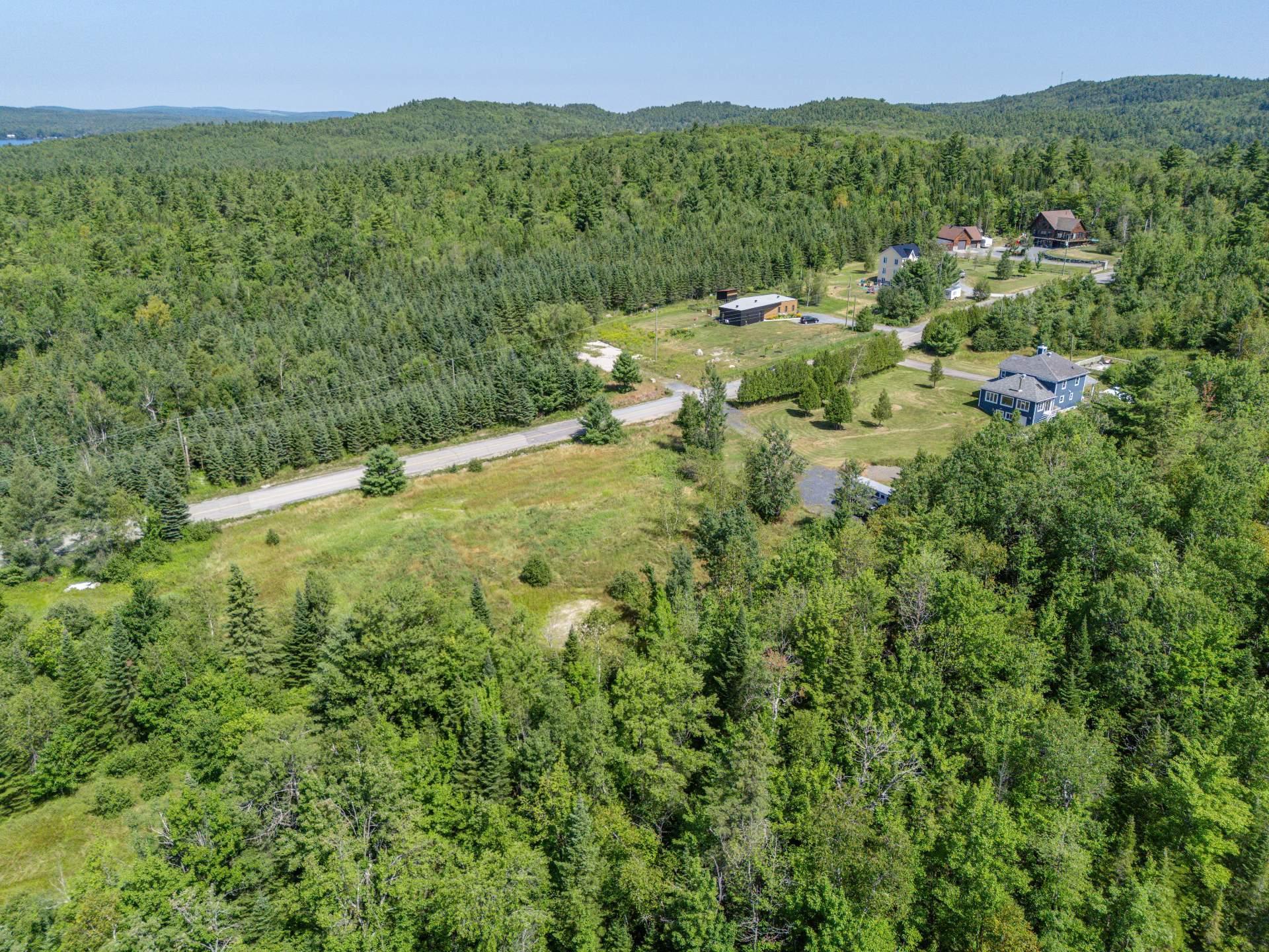 












Ch. Bouffard

,
Saint-Denis-de-Brompton,







QC
J0B2P0

