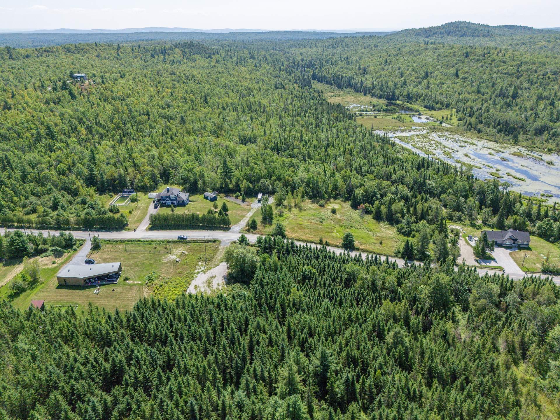 












Ch. Bouffard

,
Saint-Denis-de-Brompton,







QC
J0B2P0

